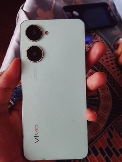 Vivo Y03