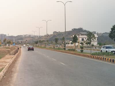 3 side park facing 4 marla commercial plot for sale