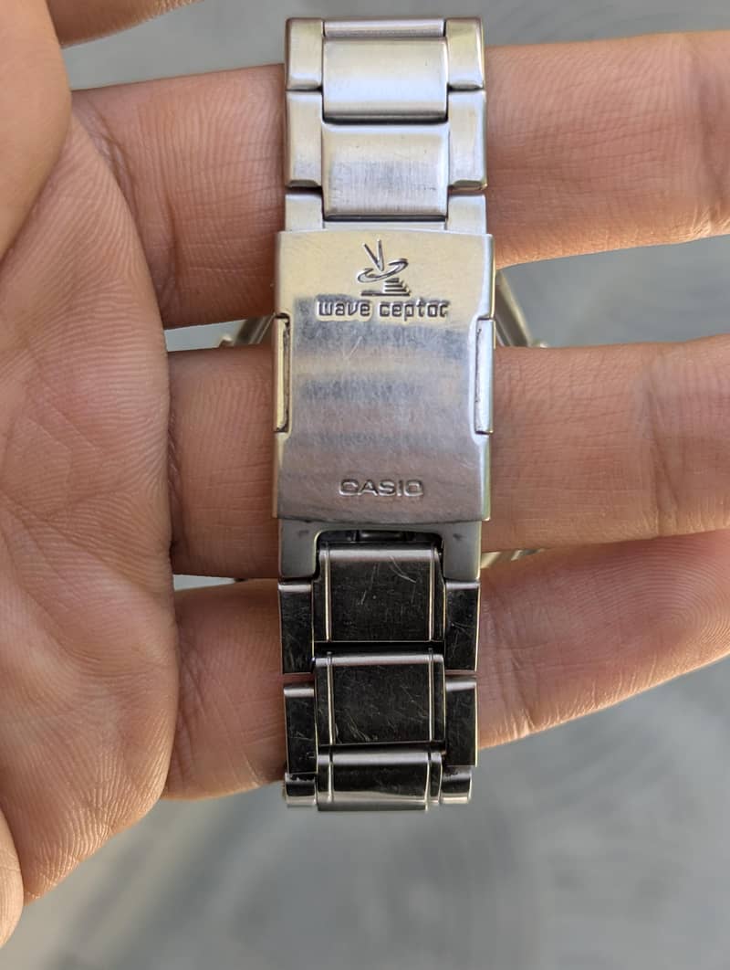 Casio Wave ceptor multiband 6 8