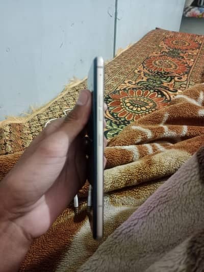 LG V60 ThinQ 5G non pta urgent sale