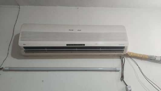 LG plasma gold AC indoor only 1.5 ton