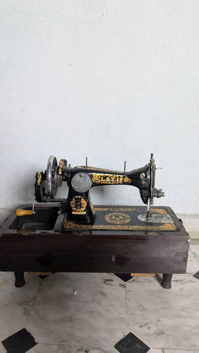 Latif sewing machine