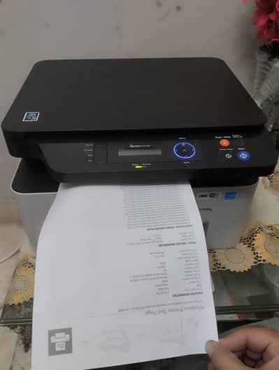 Samsung laserjet M2070 black & white printing scanner copier wifi