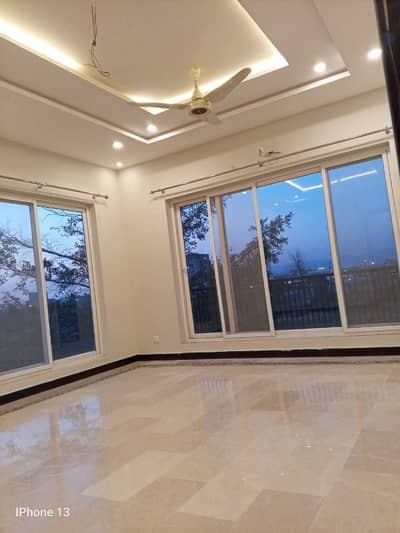 10 Marla First floor with all facilities