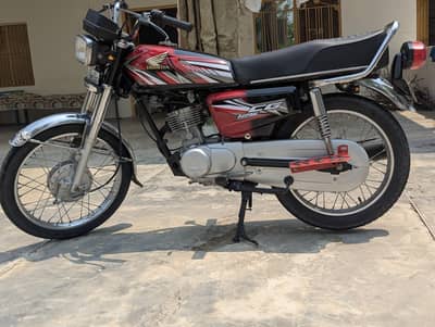 Honda 125 2016 model