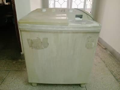 Dawlance Washing Machine 100% working condition for sale