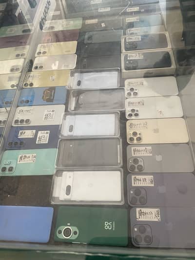 iPhones ALL TYPE OF MOBILE AVAILABLE