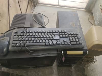 Complete Computer Set for Sale – Desktop, CPU, Keyboard, Speakers & M