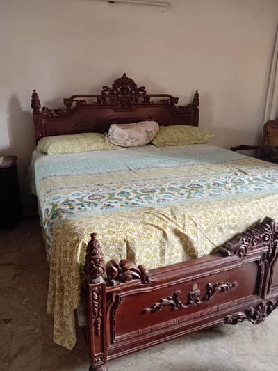 Chinioti Bed set wooden
