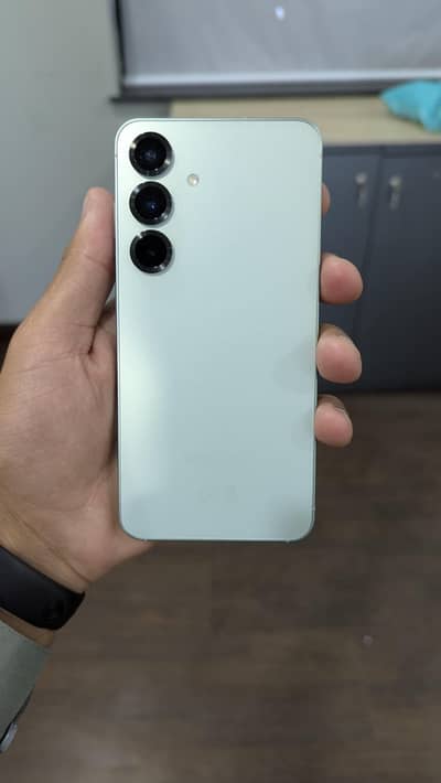 Samsung Mobile S25