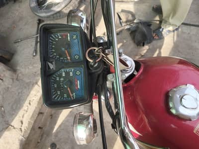 Honda cg 125 24/25 model all clear