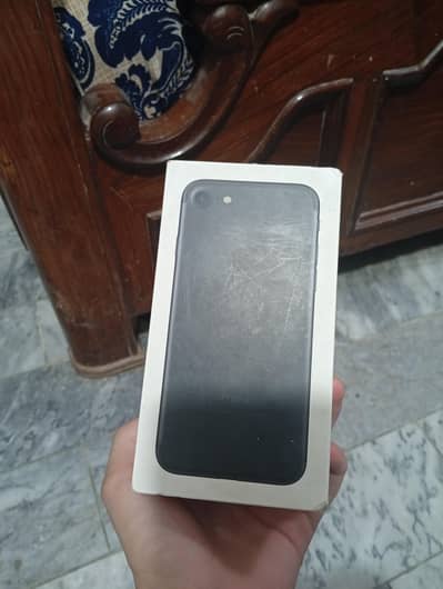 Apple iPhone 7 Official PTA approved for sell