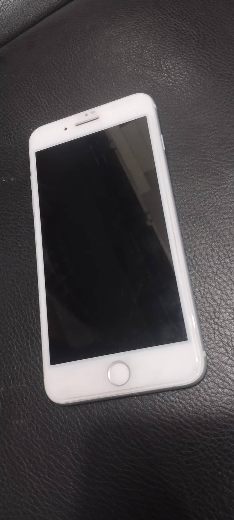 Apple iPhone 7 Plus 9