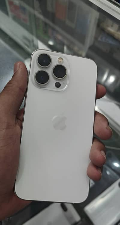 iPhone 13 Pro