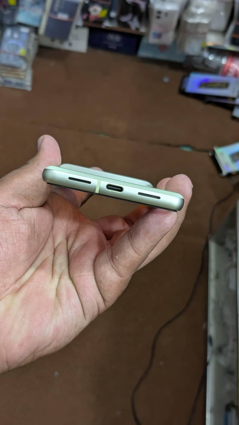 Google Pixel 7 2