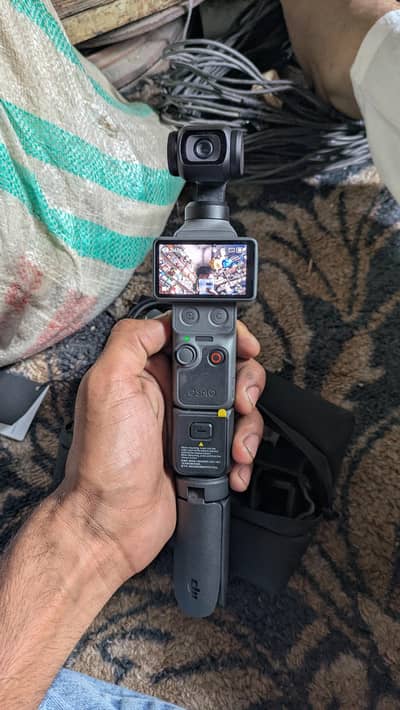 DJI osmo pocket 4