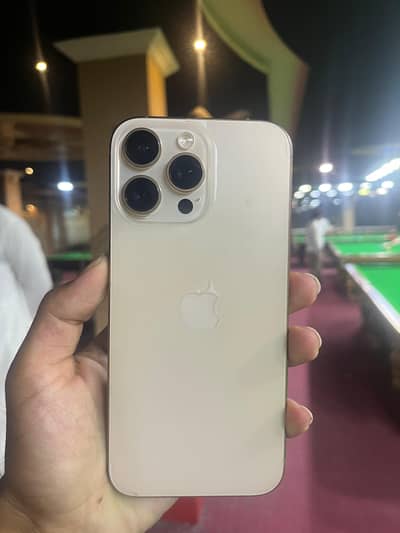 Apple iPhone 16 Pro Max