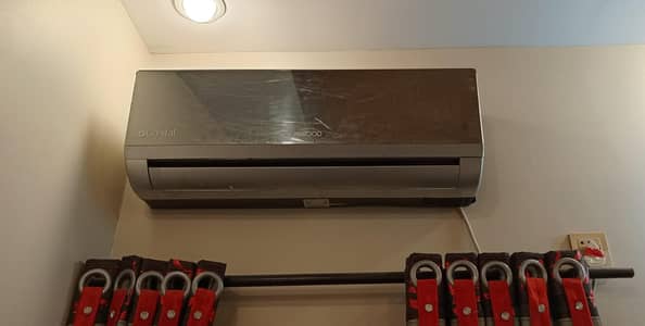 Kenwood 1 Ton Split Ac Used For Sale in Good Condition