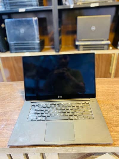 Dell precision 5520 | Core i7 9th Gen | 8GB RAM/256GB SSD | Laptop