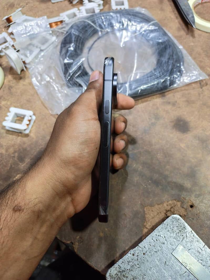 Google Pixel 9 3