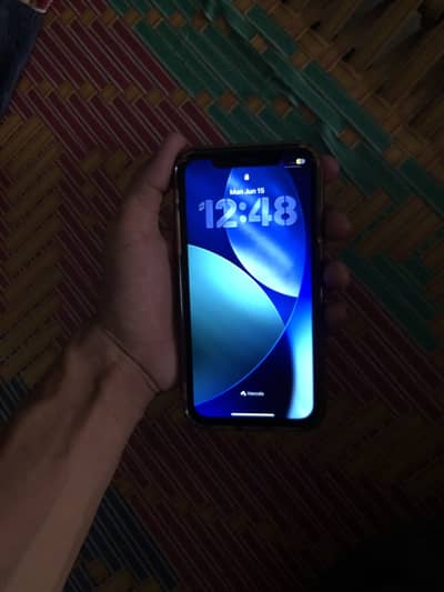 Apple iPhone 11