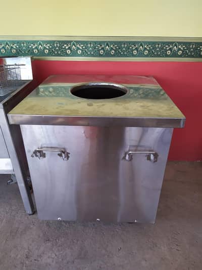 This imported Tandoor is for sale location lethrar rood arsalan Town