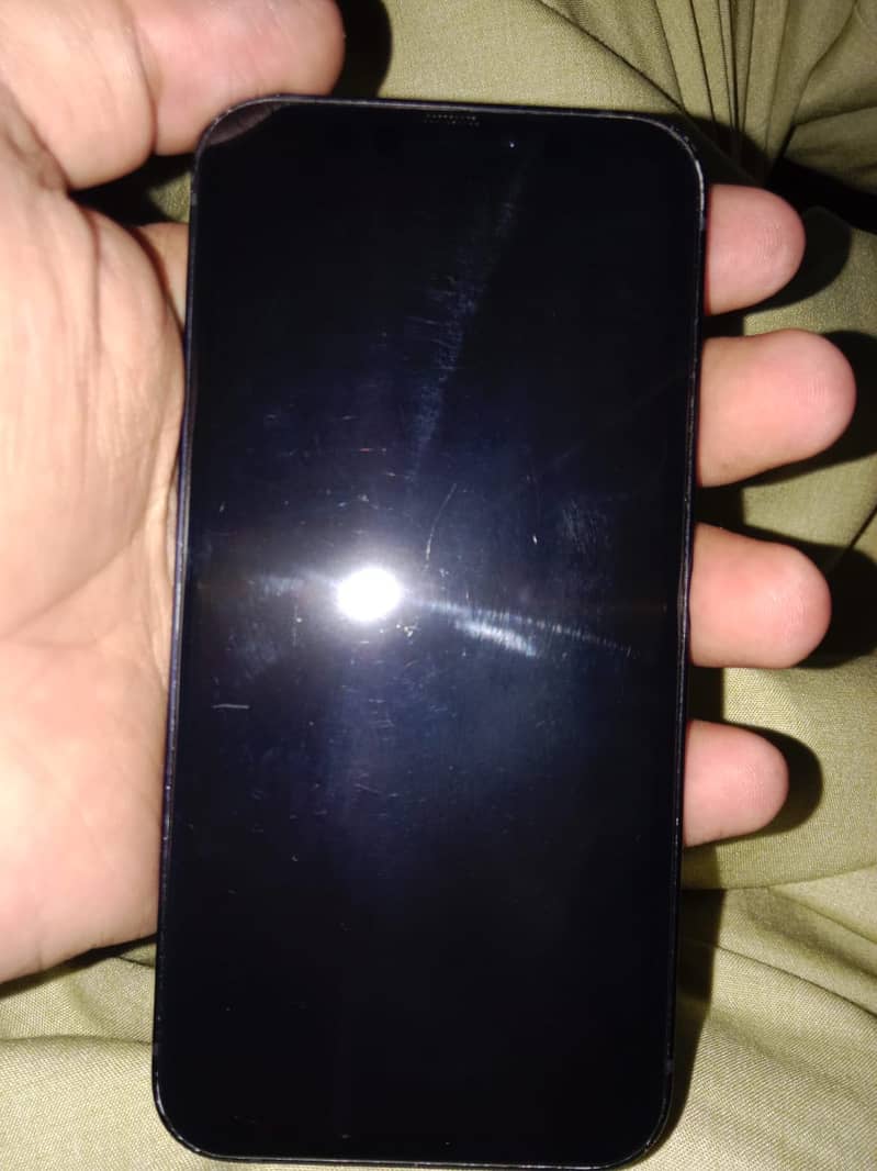Apple iPhone 12 mini 4