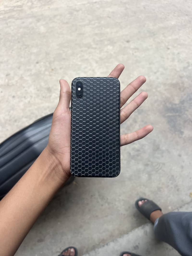 iPhone x 4