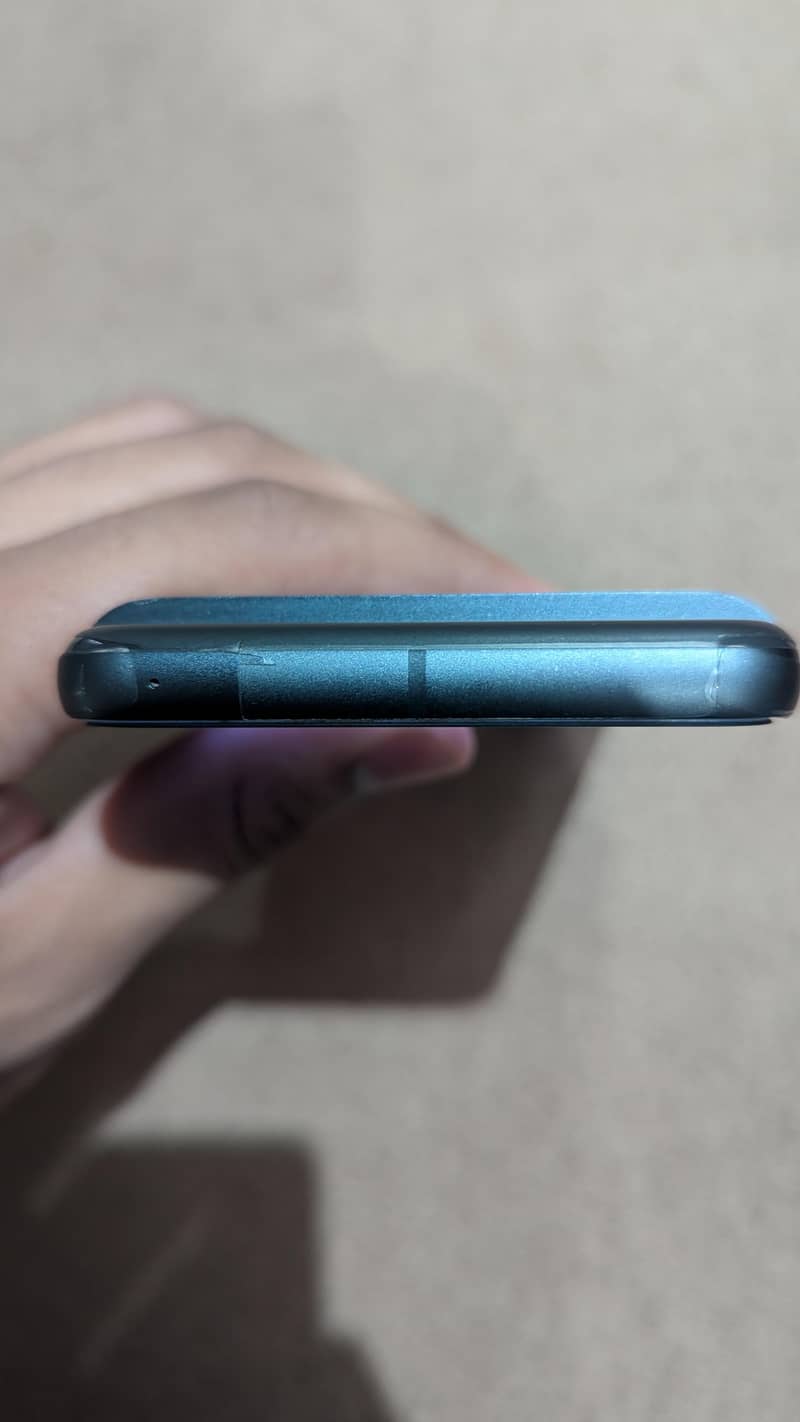 Google Pixel 8 2