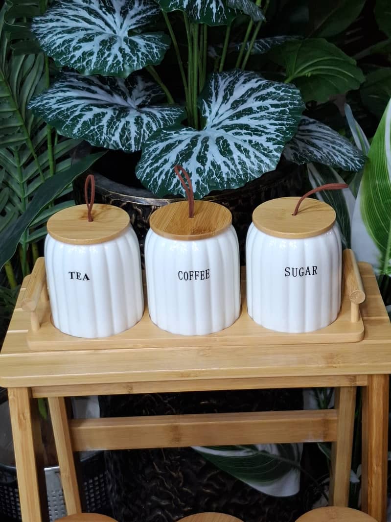 Containers \ Jars \ Boxes \ Kitchen Essentials 2