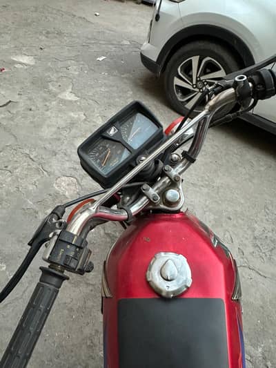 honda 125 22/21 modle 17k drive