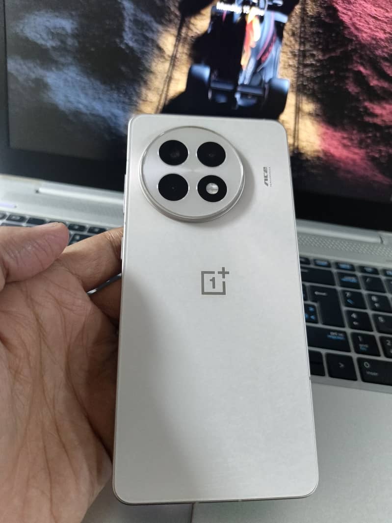 One Plus 13R 6