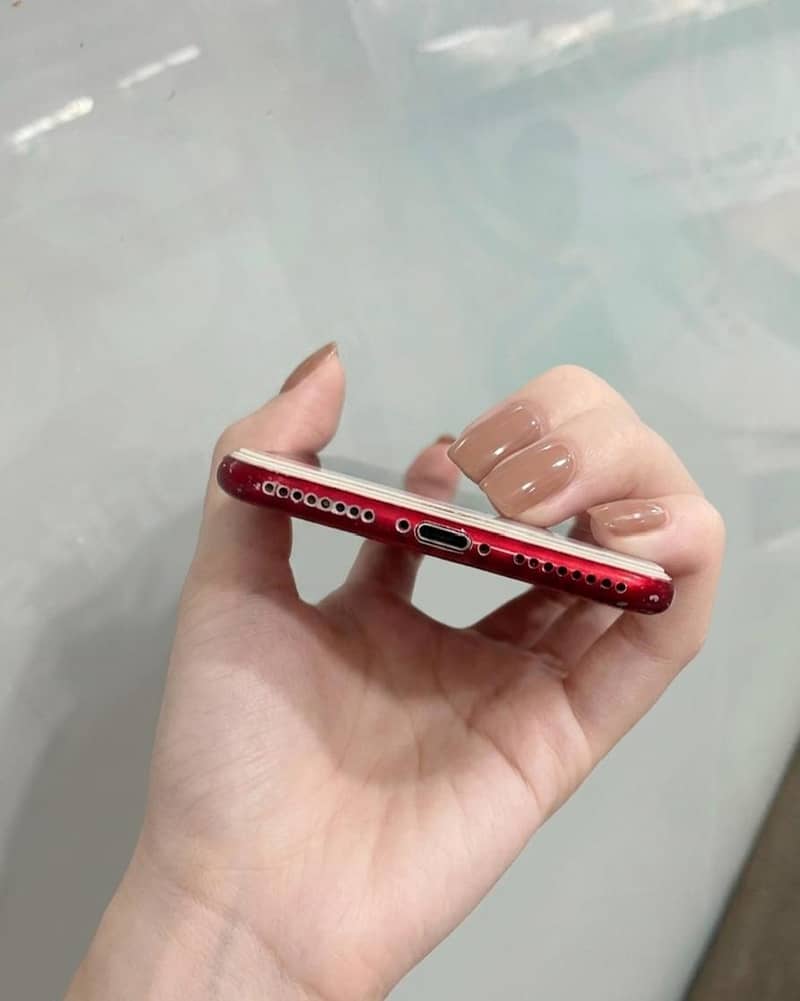 Apple iPhone 7 Plus 3