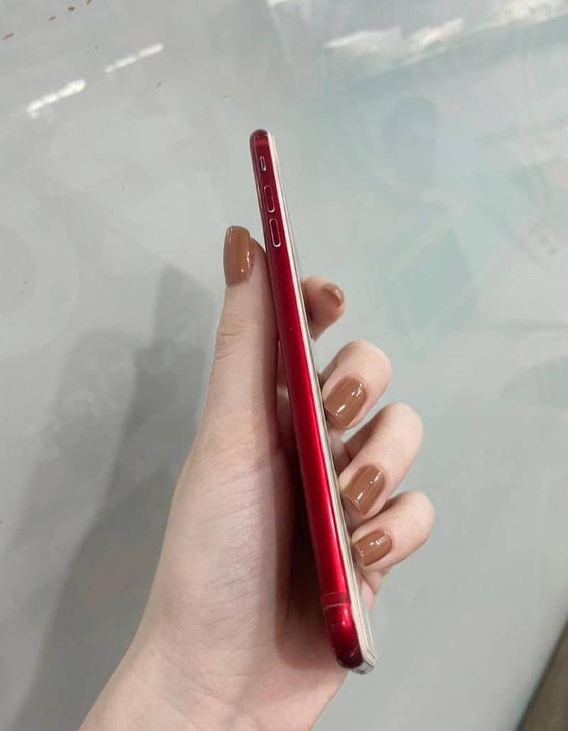 Apple iPhone 7 Plus 5