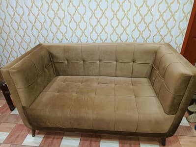Premium Velvet Sofa Set 2+1+1 | Excellent Condition | Modern Design