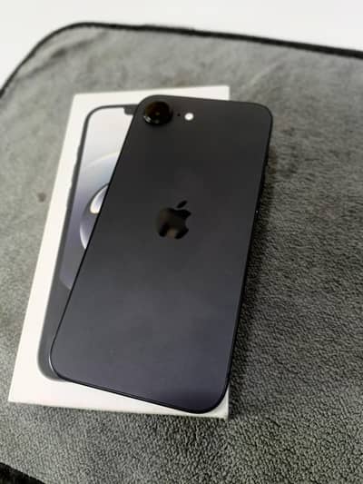 IPhone 16E 128GB nonPTA Health 100℅