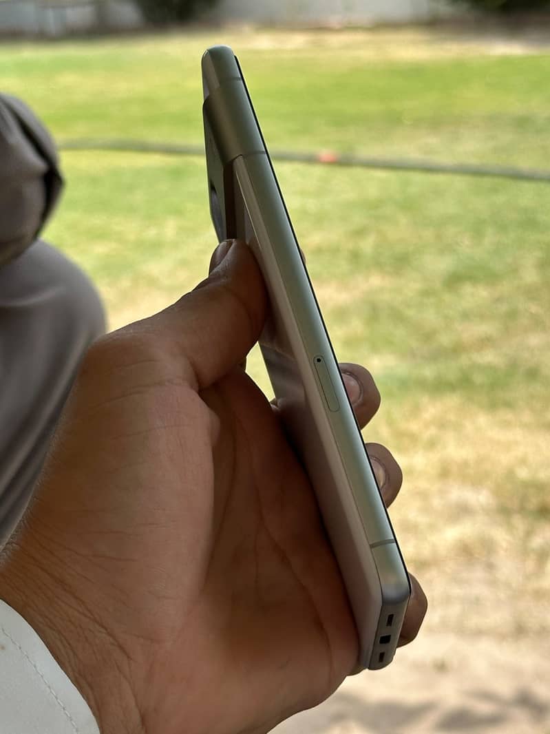Google Pixel 7 2