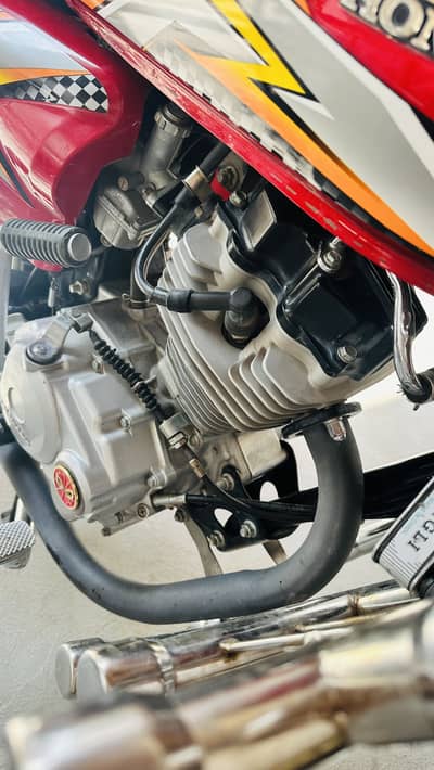 Honda 125 look like new