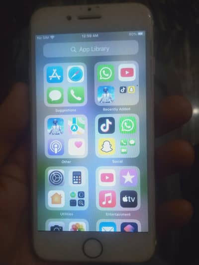 Apple iPhone 7