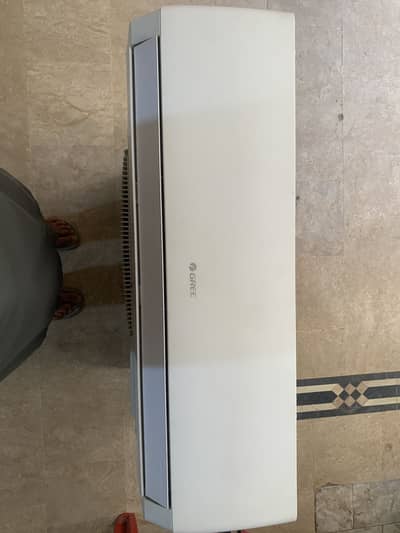 Gree pith  model D. c inverter