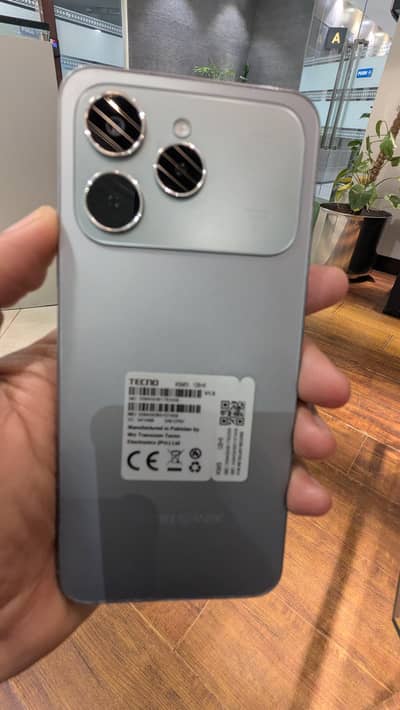 Tecno spark 40