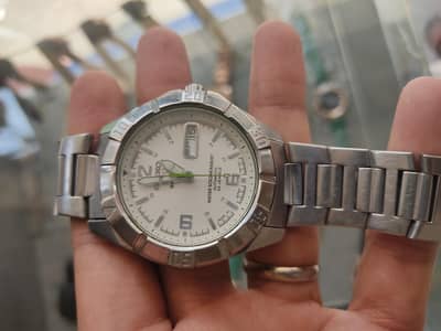seiko 5 water resistant