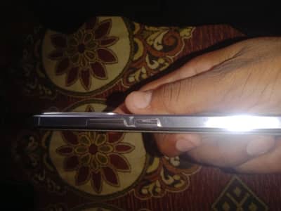 Vivo V27e