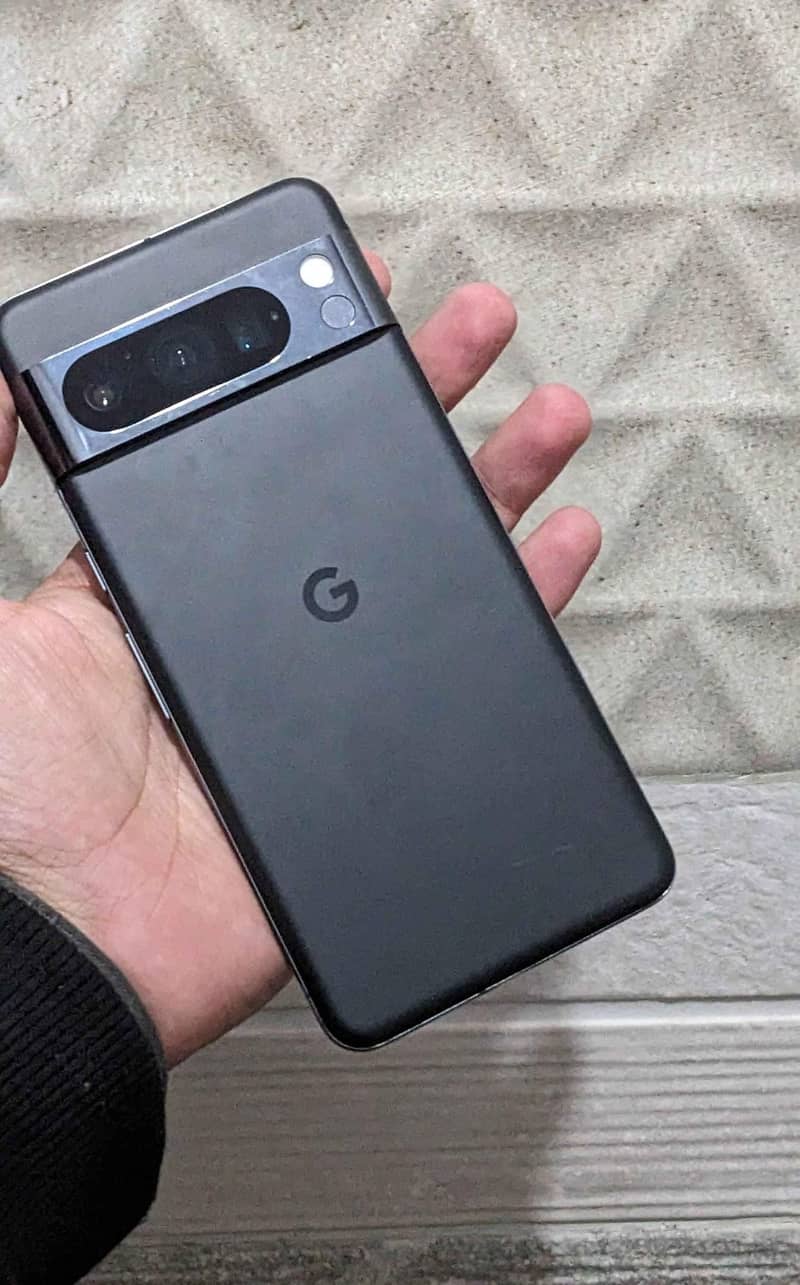 Google Pixel 8 Pro 4