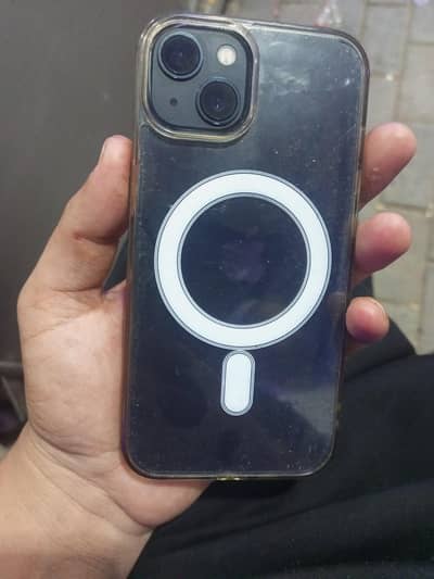 Apple iPhone 13