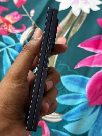 Samsung Mobile Z Fold 6