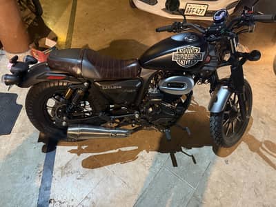 Hi-Speed Cyclone 250 ABS (2024) – Fully Laminated – 1,100 km Only