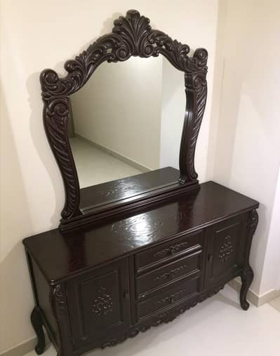 dressing table chunioti