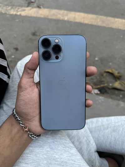 Apple iPhone 13 Pro Max