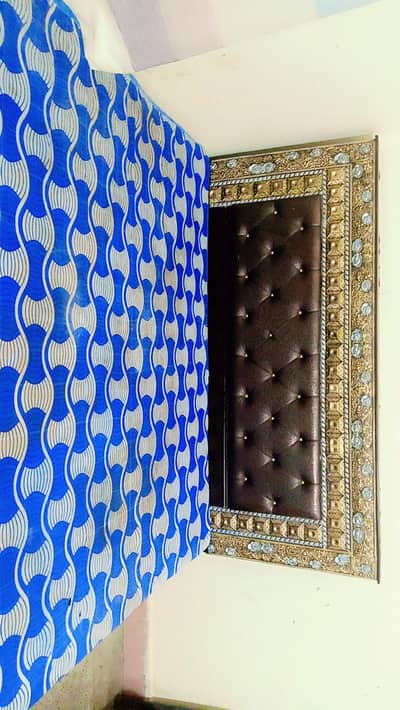 double bed urgent sale with 6inch mattress k sath